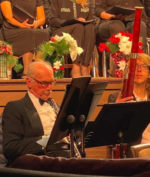 Oboist Allen Goodman(left) and basoonist Tayson Merritt(right) play the song "Christmas Lullaby." The orchestra and choir only rehearsed together twice before the performance but had been separately rehearsing on Sundays for over month. After the concert double-basoonist Gabriel Matthews said, "It was a lot of fun playing Christmas music with the choir and was just an overall good experience."