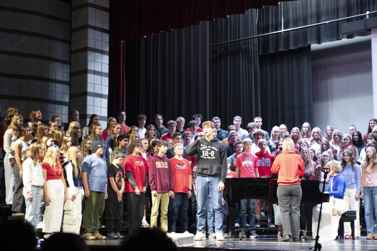 The Choir opened the assembly with a wonderful mash up of patriotic songs to welcome our Veterans. A men's choir participant, Devin Page said "I enjoyed being able to be part of the assembly, and I was glad we were able to sing that song together for our veterans."