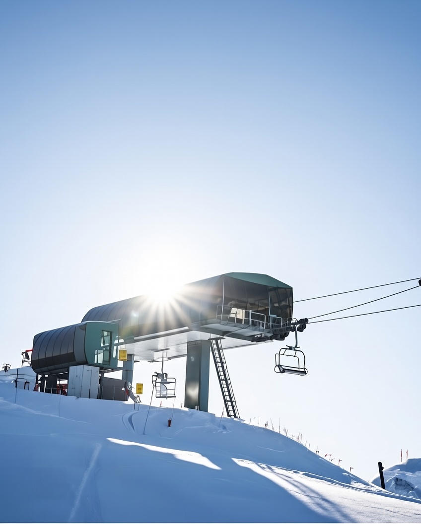 Sunlight glints off a newly opened lift at Grand Targhee Resort as fresh snow blankets the slopes, inviting winter adventurers to explore the terrain.
After recent storms, the Sacajawea and Colter lifts are turning once–quiet runs into open access across Peaked Mountain.
“There’s nothing better than that first ride up with perfect snow beneath you and blue sky ahead,” said senior Kellan Stout.